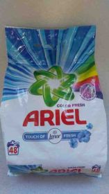 Ariel prášek Touch of Lenor Color 48PD (doprodej)